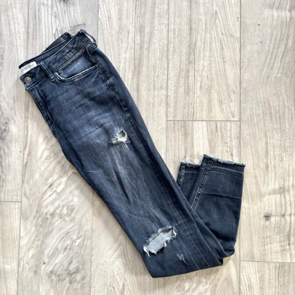 Zara distressed dark gray Skinny jeans